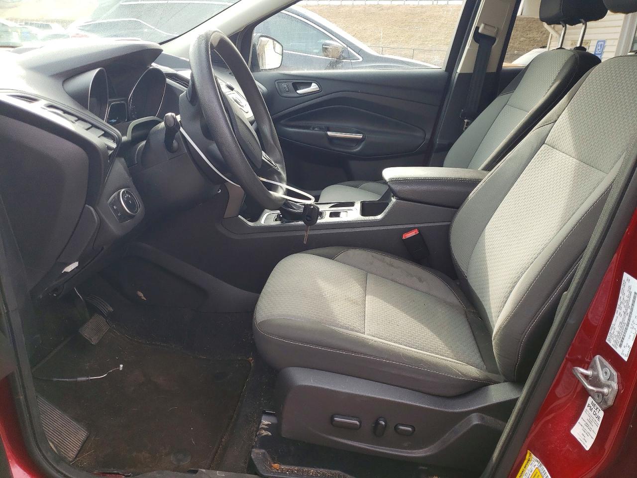 2017 FORD ESCAPE SE photo 7
