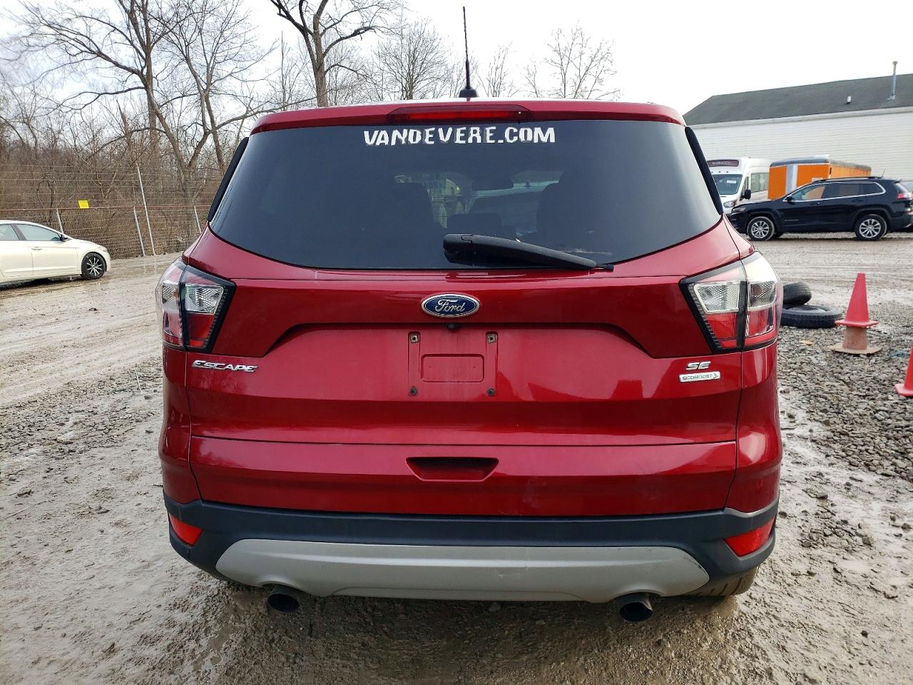 2017 FORD ESCAPE SE photo 6