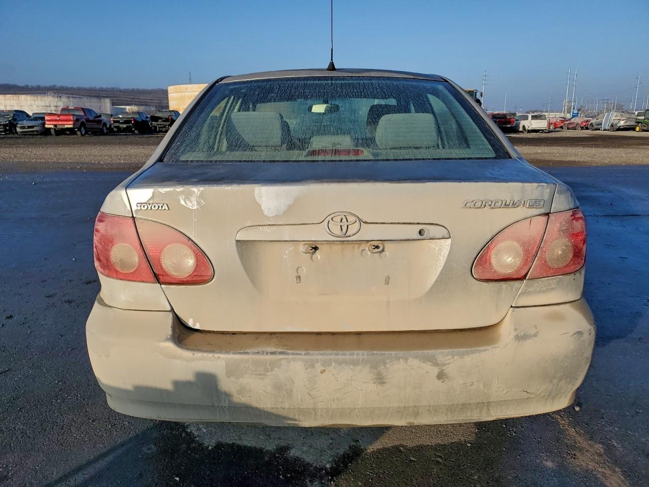 2005 TOYOTA COROLLA CE photo 11