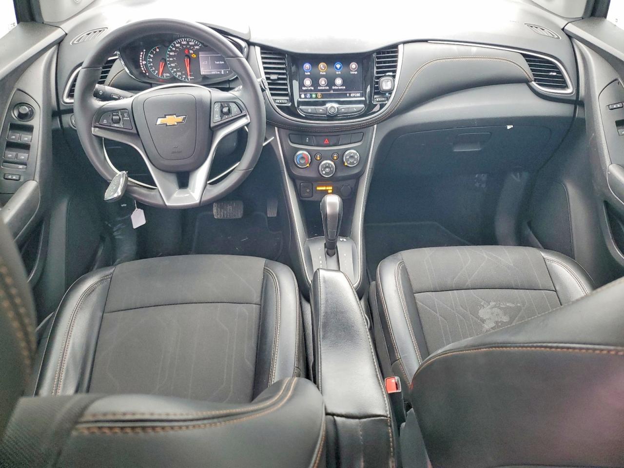 2021 CHEVROLET TRAX 1LT photo 8