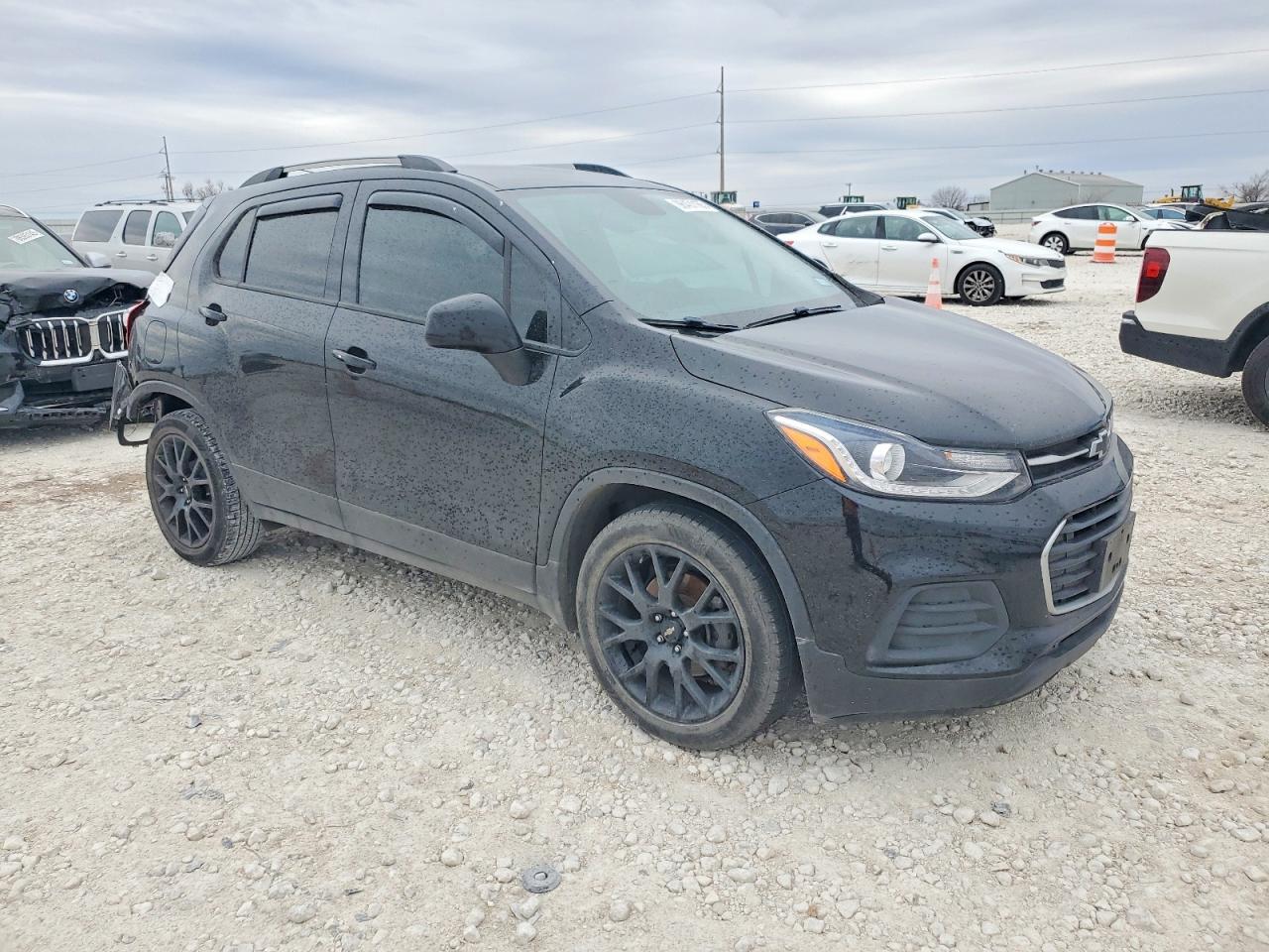 2021 CHEVROLET TRAX 1LT photo 4
