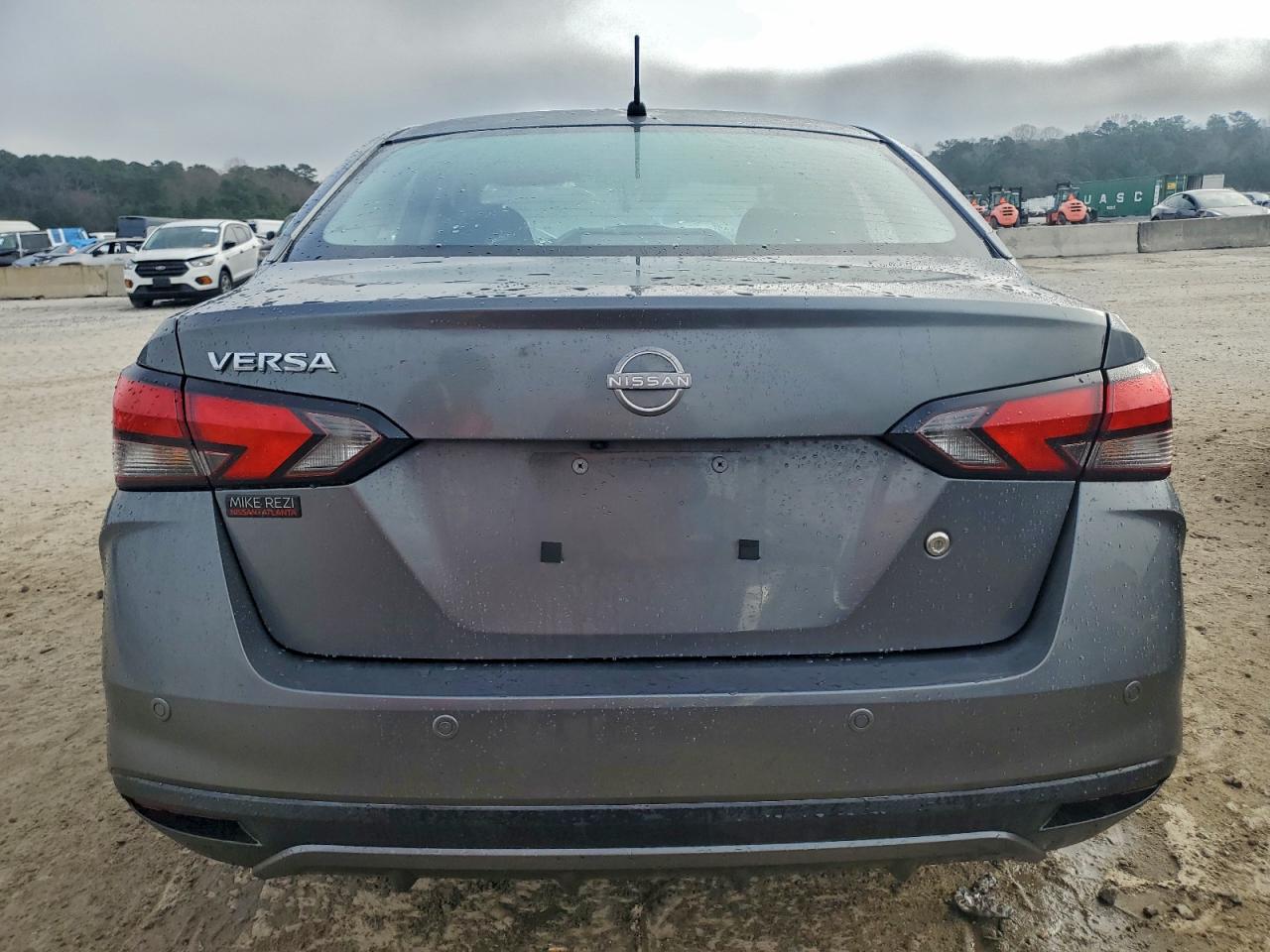 2024 NISSAN VERSA S photo 6