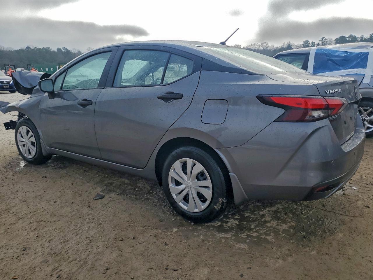 2024 NISSAN VERSA S photo 2