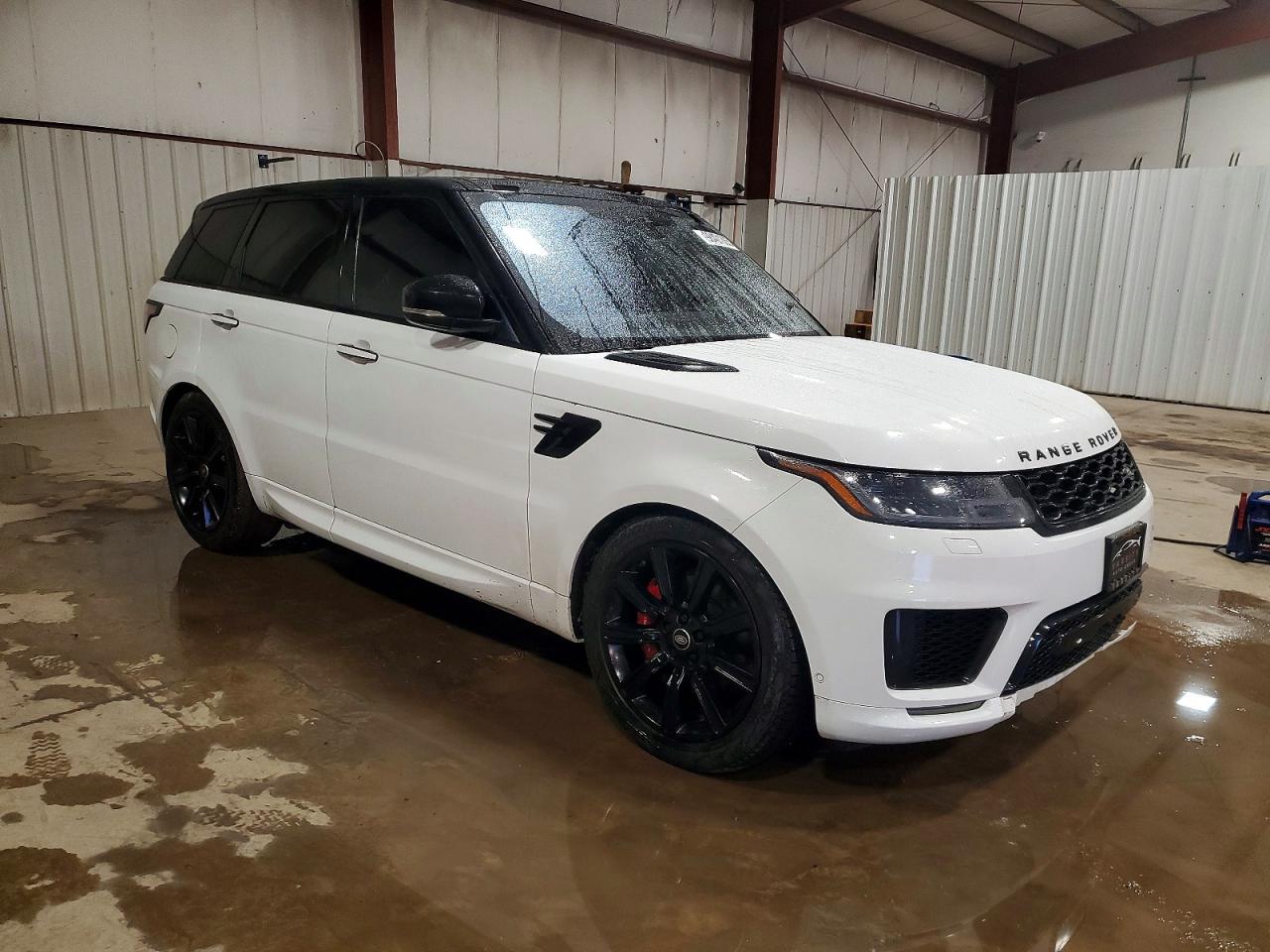 2019 LAND ROVER RANGE ROVER SPORT HST photo 4