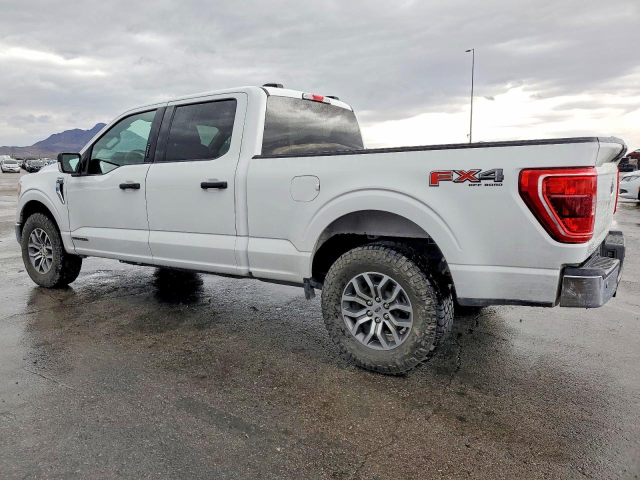 2021 FORD F150 SUPERCREW photo 2