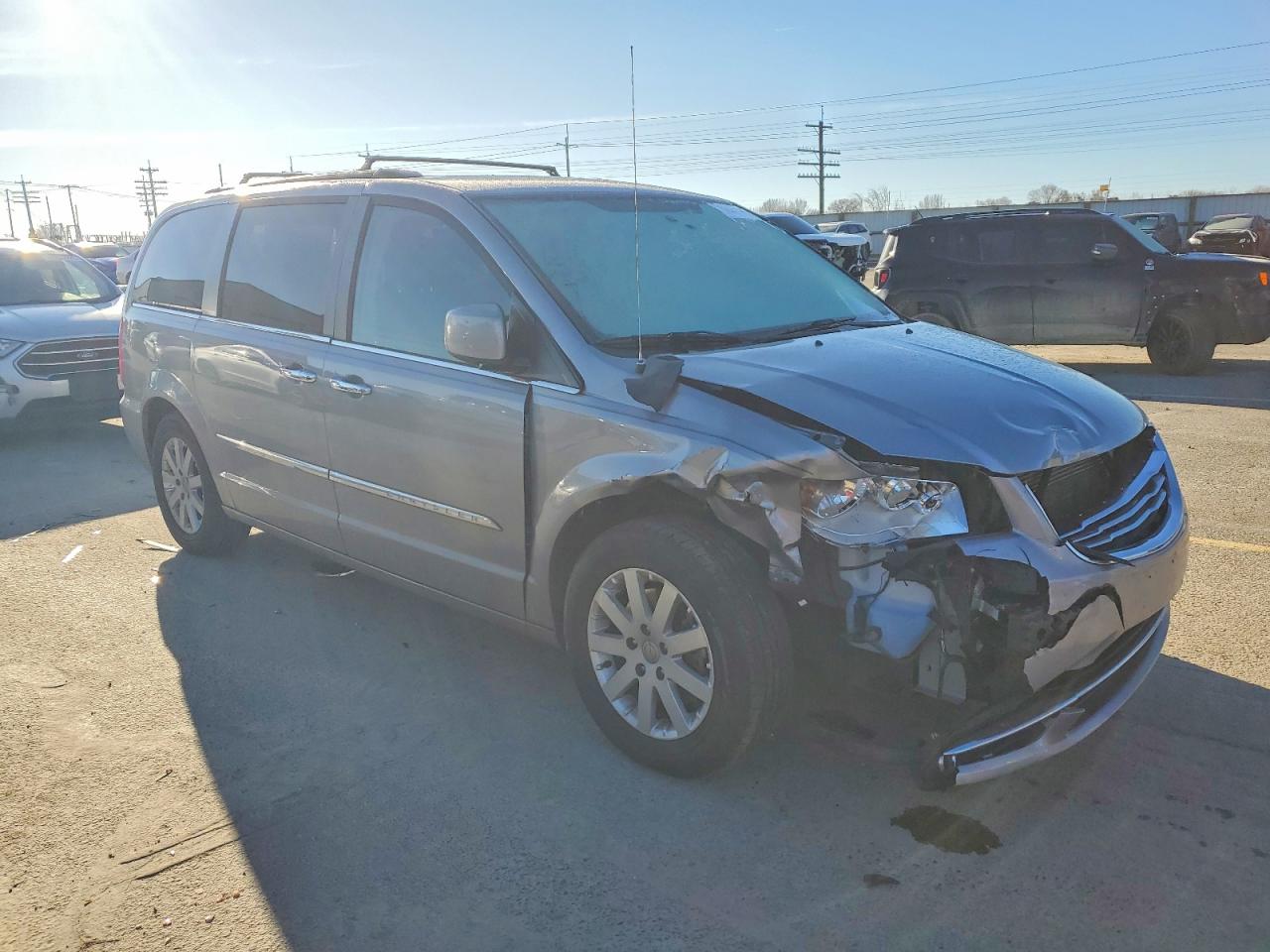 2015 CHRYSLER TOWN & COUNTRY TOURING photo 10
