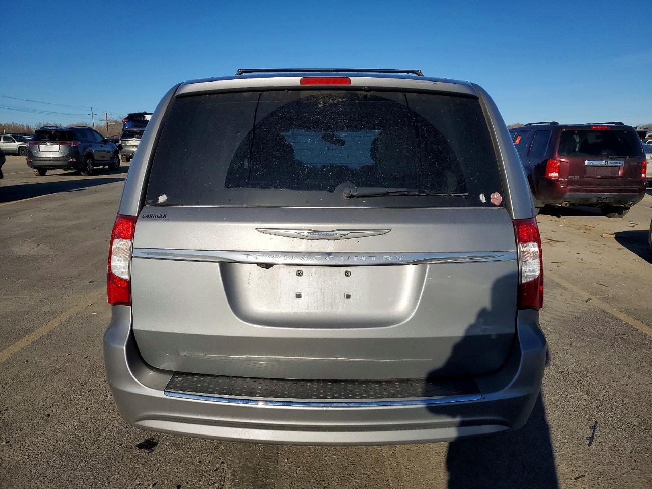 2015 CHRYSLER TOWN & COUNTRY TOURING photo 16