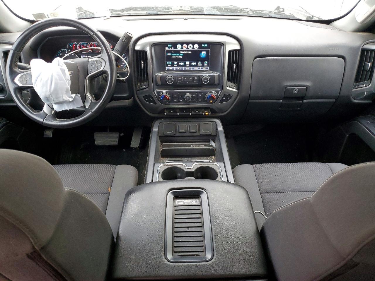 2018 CHEVROLET SILVERADO K1500 LT photo 8