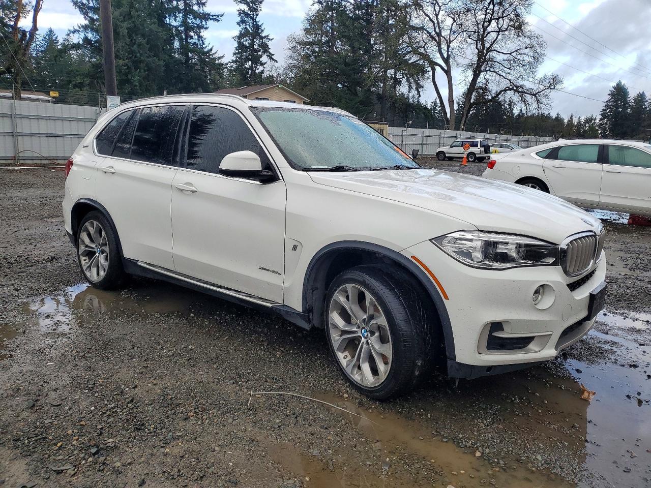 2017 BMW X5 XDR40E photo 4