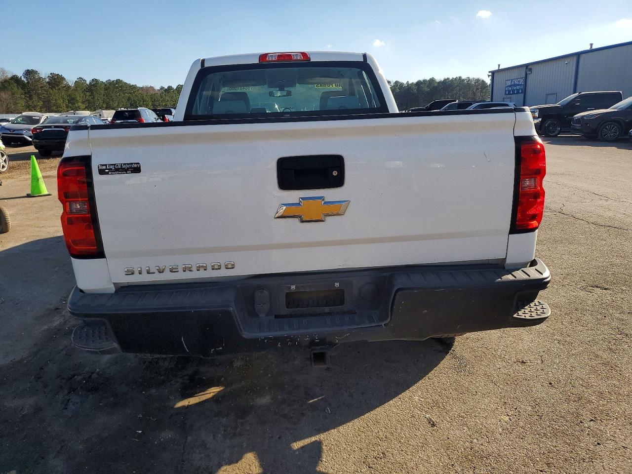 2016 CHEVROLET SILVERADO C1500 photo 6