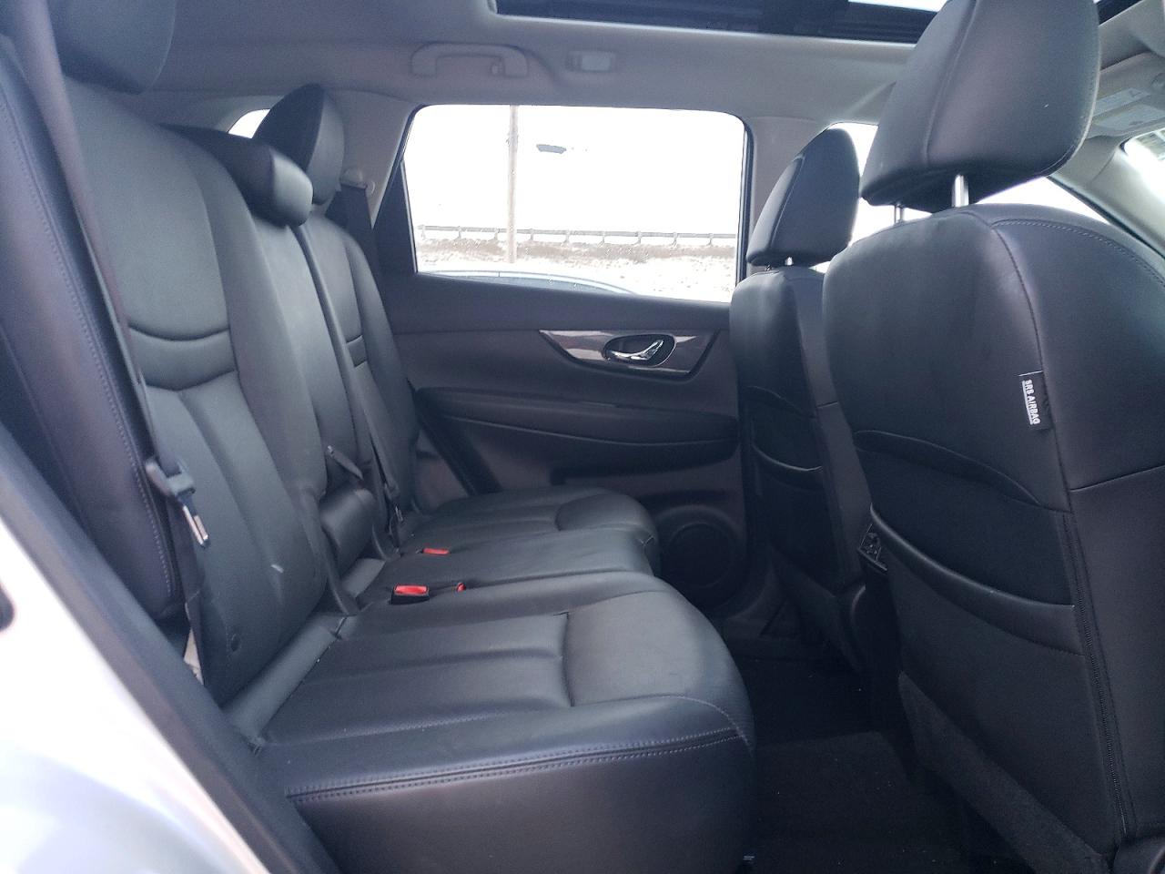 2014 NISSAN ROGUE S photo 11
