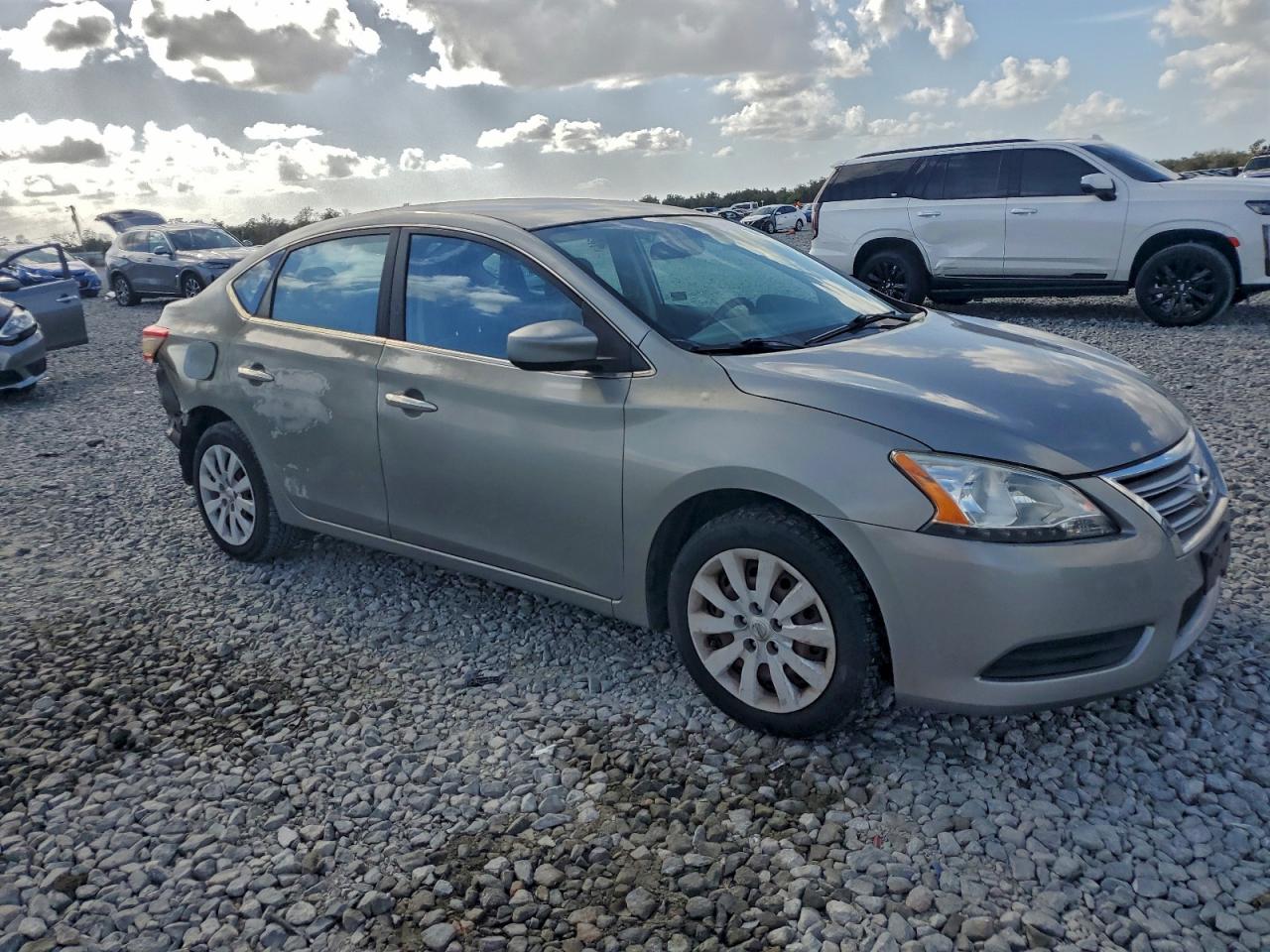 2013 NISSAN SENTRA S photo 4