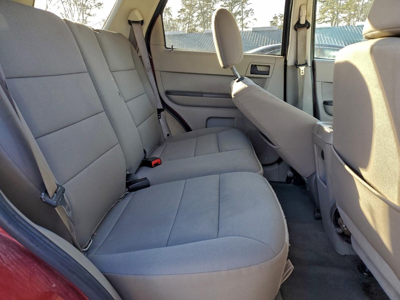 2012 FORD ESCAPE XLT photo 11