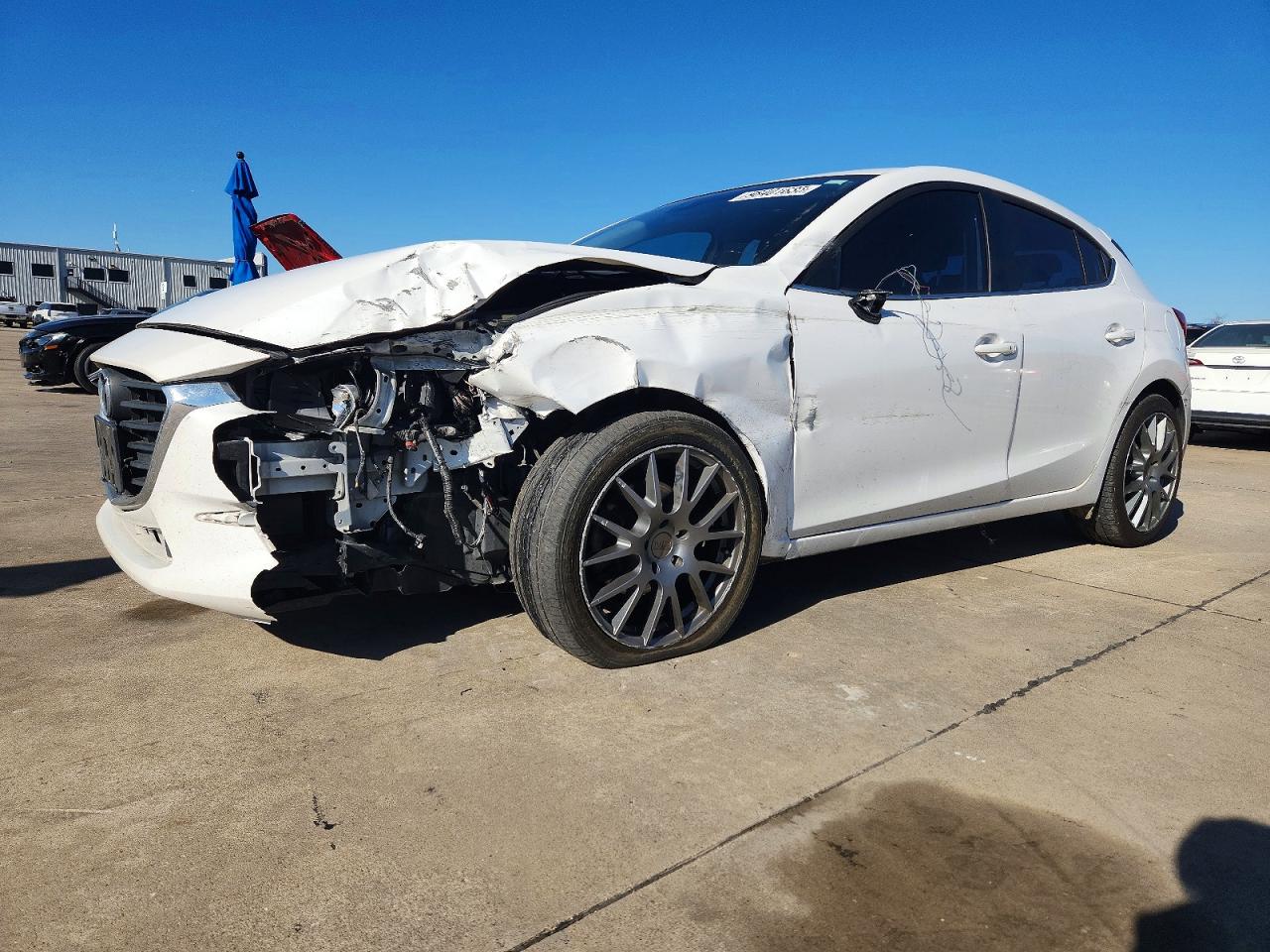 2018 MAZDA 3