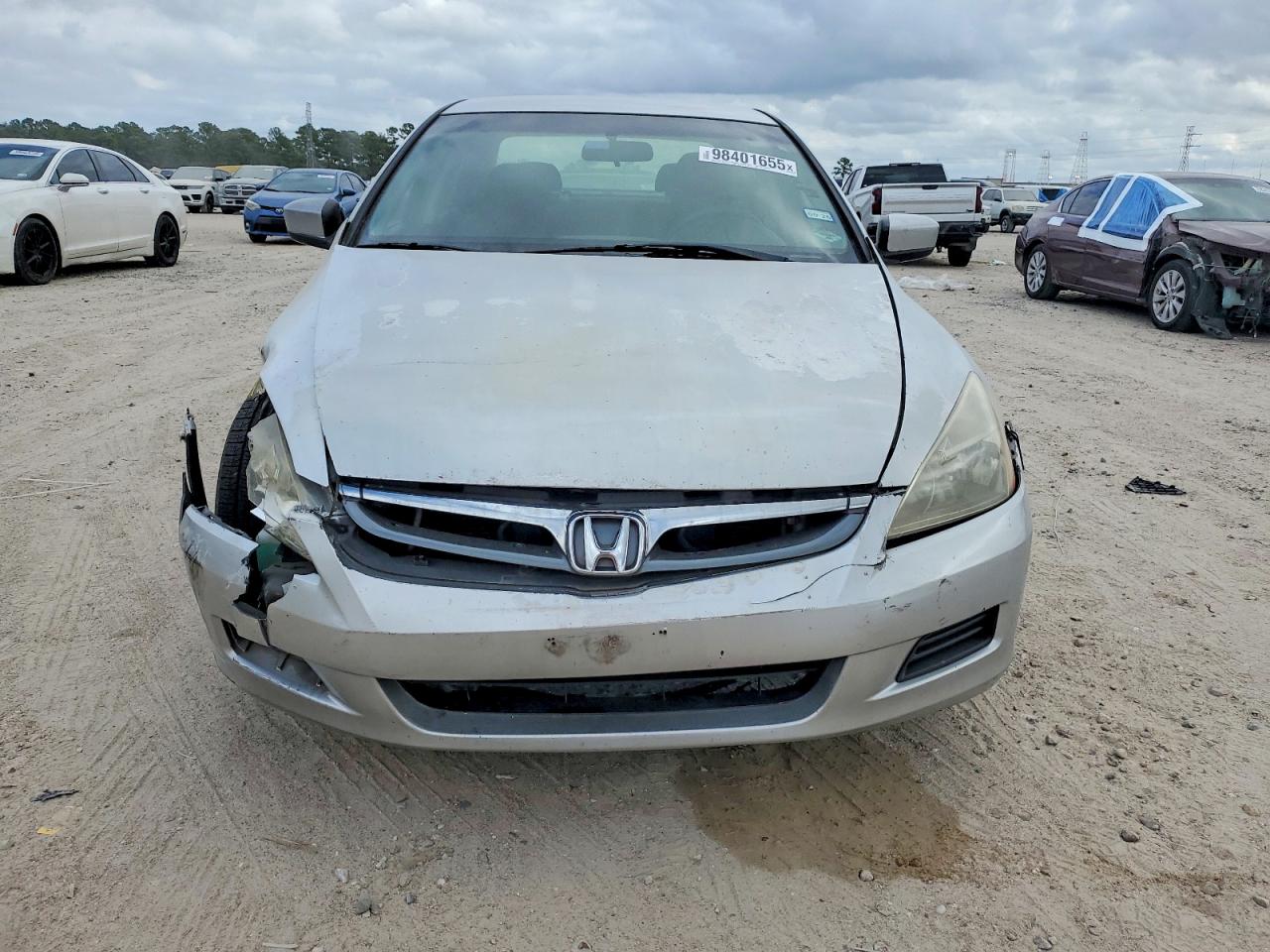 2006 HONDA ACCORD LX photo 5