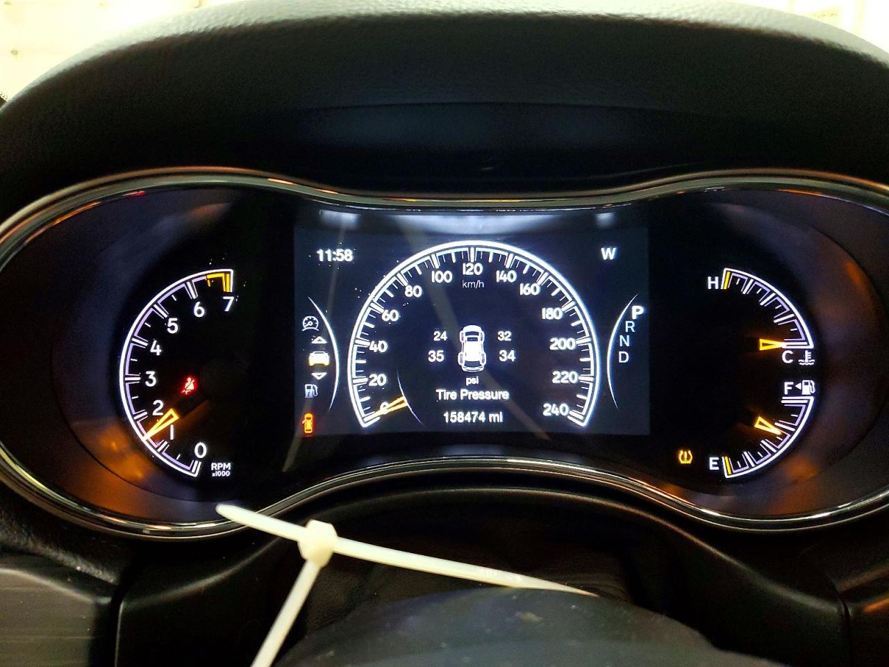 2019 JEEP GRAND CHEROKEE LAREDO photo 17