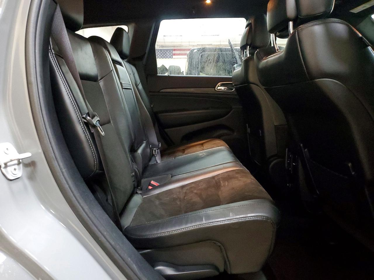 2019 JEEP GRAND CHEROKEE LAREDO photo 21