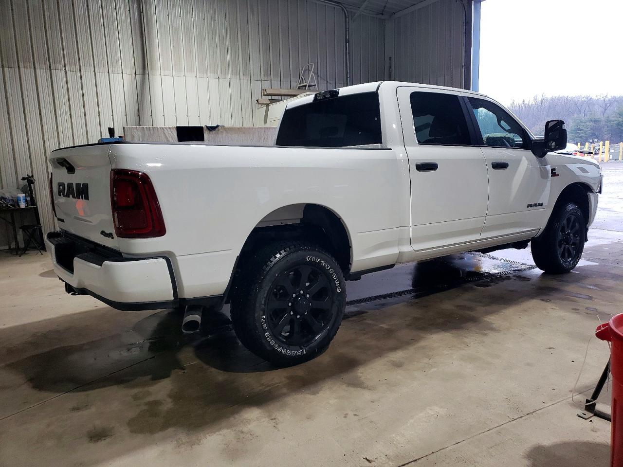 2025 RAM 2500 BIG HORN photo 5