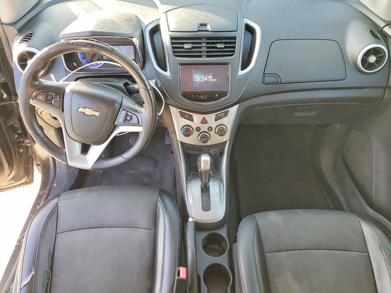 2015 CHEVROLET TRAX 1LT photo 15