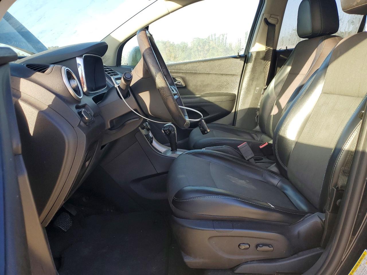 2015 CHEVROLET TRAX 1LT photo 13