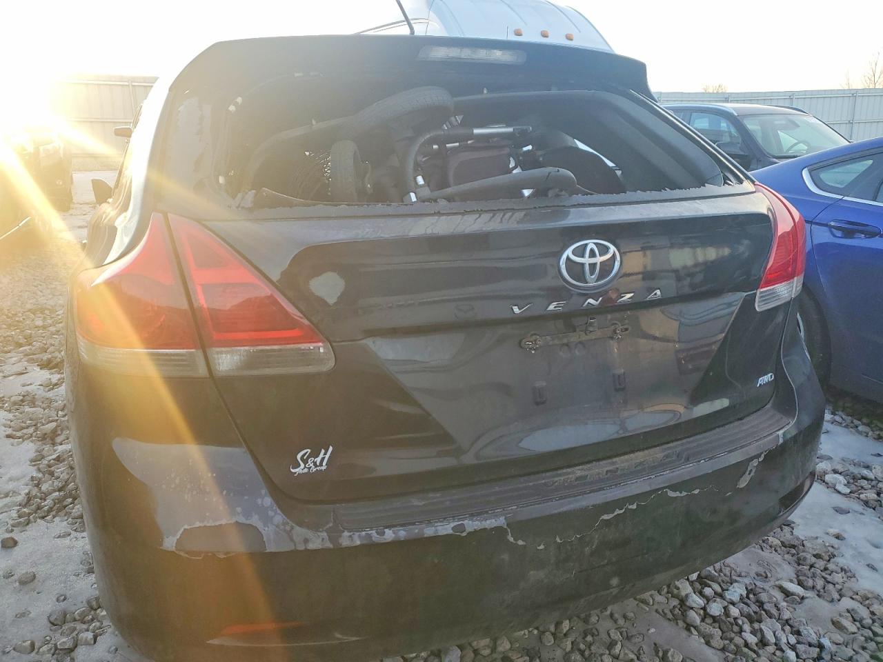 2009 TOYOTA VENZA photo 6