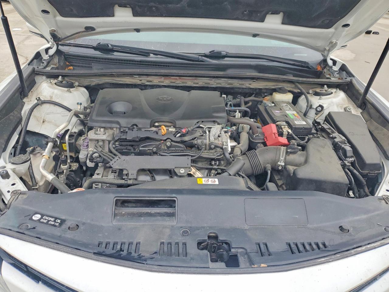 2018 TOYOTA CAMRY L photo 11