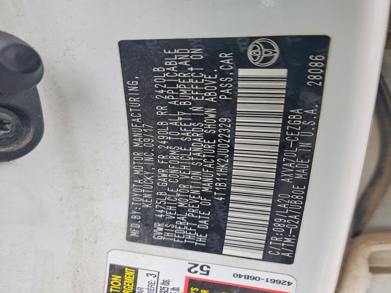 2018 TOYOTA CAMRY L photo 12