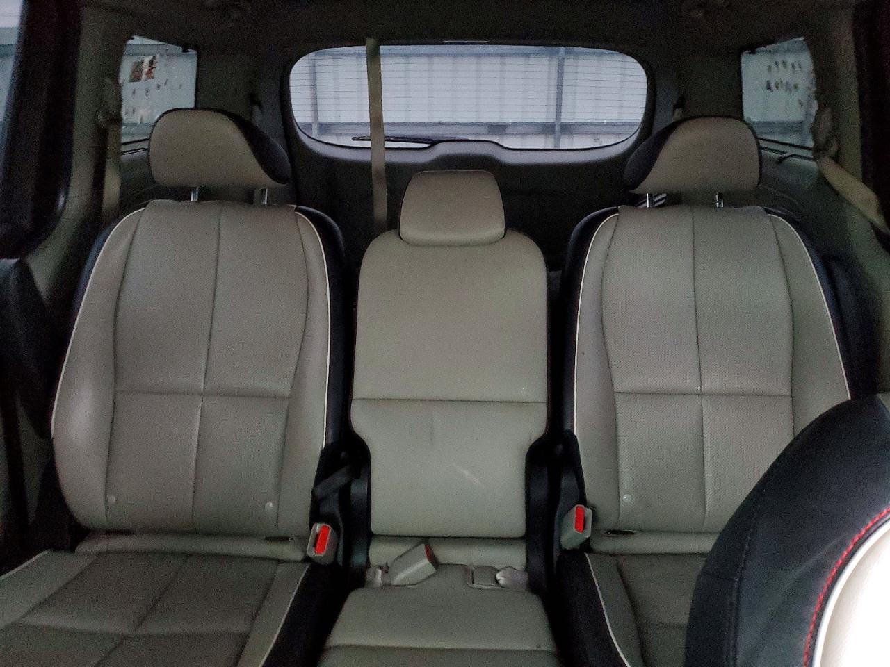 2020 KIA SEDONA LX photo 10