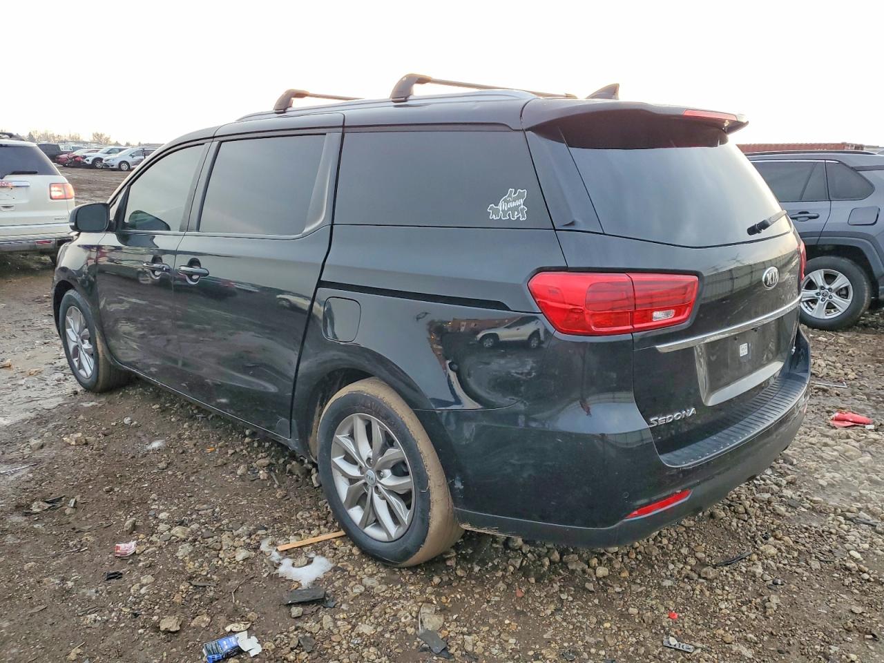 2020 KIA SEDONA LX photo 2
