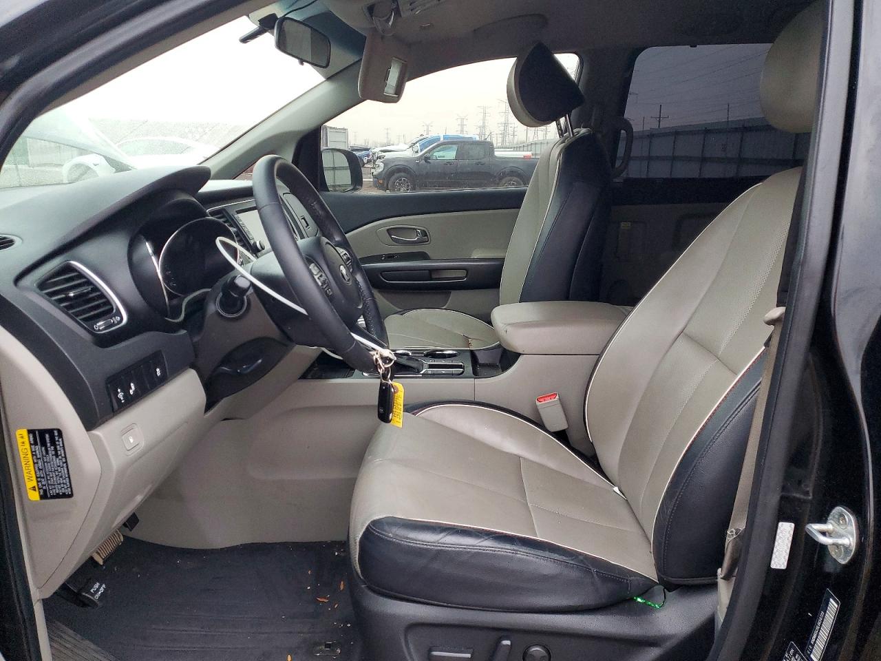 2020 KIA SEDONA LX photo 7