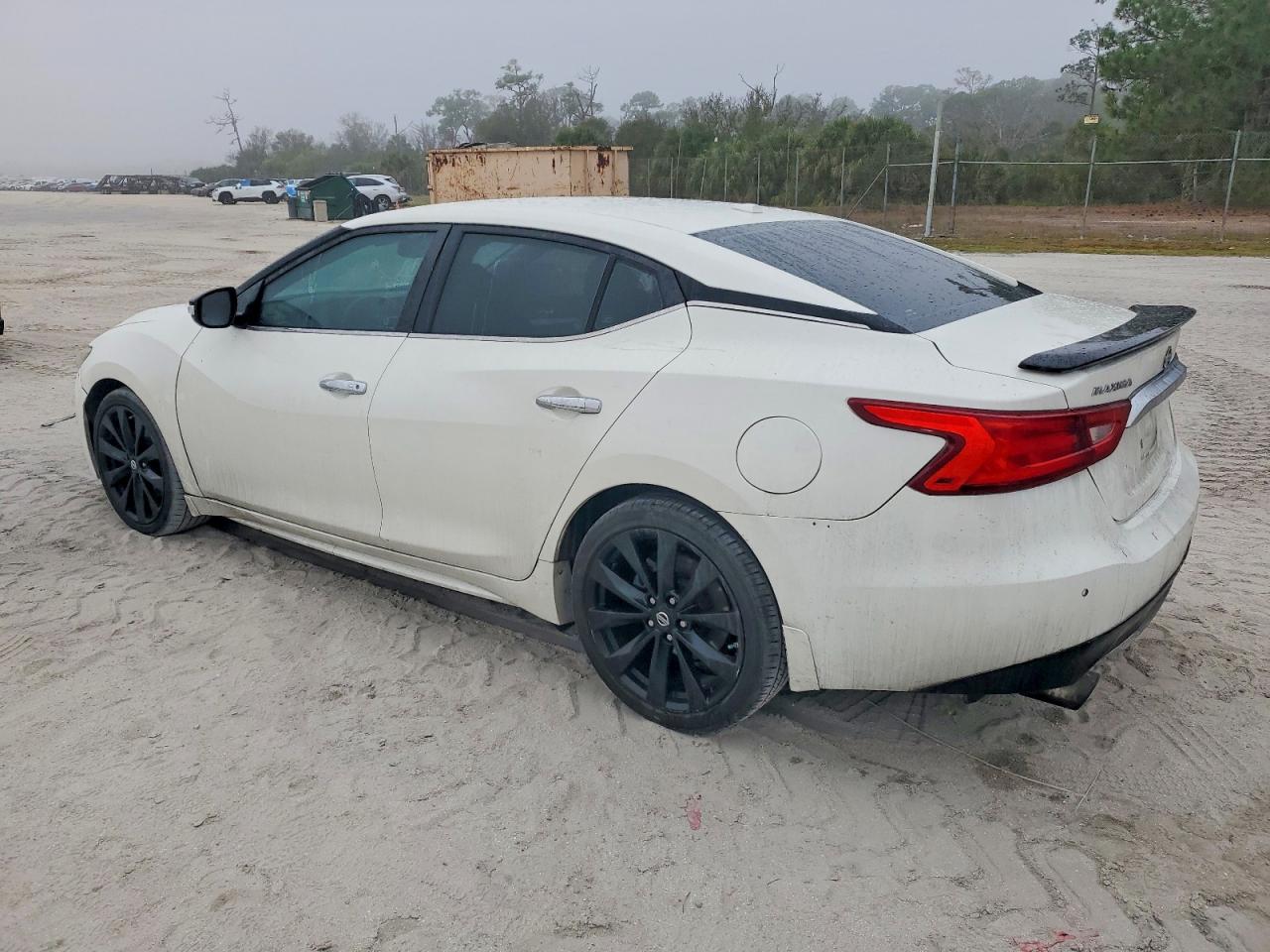 2017 NISSAN MAXIMA 3.5S photo 2