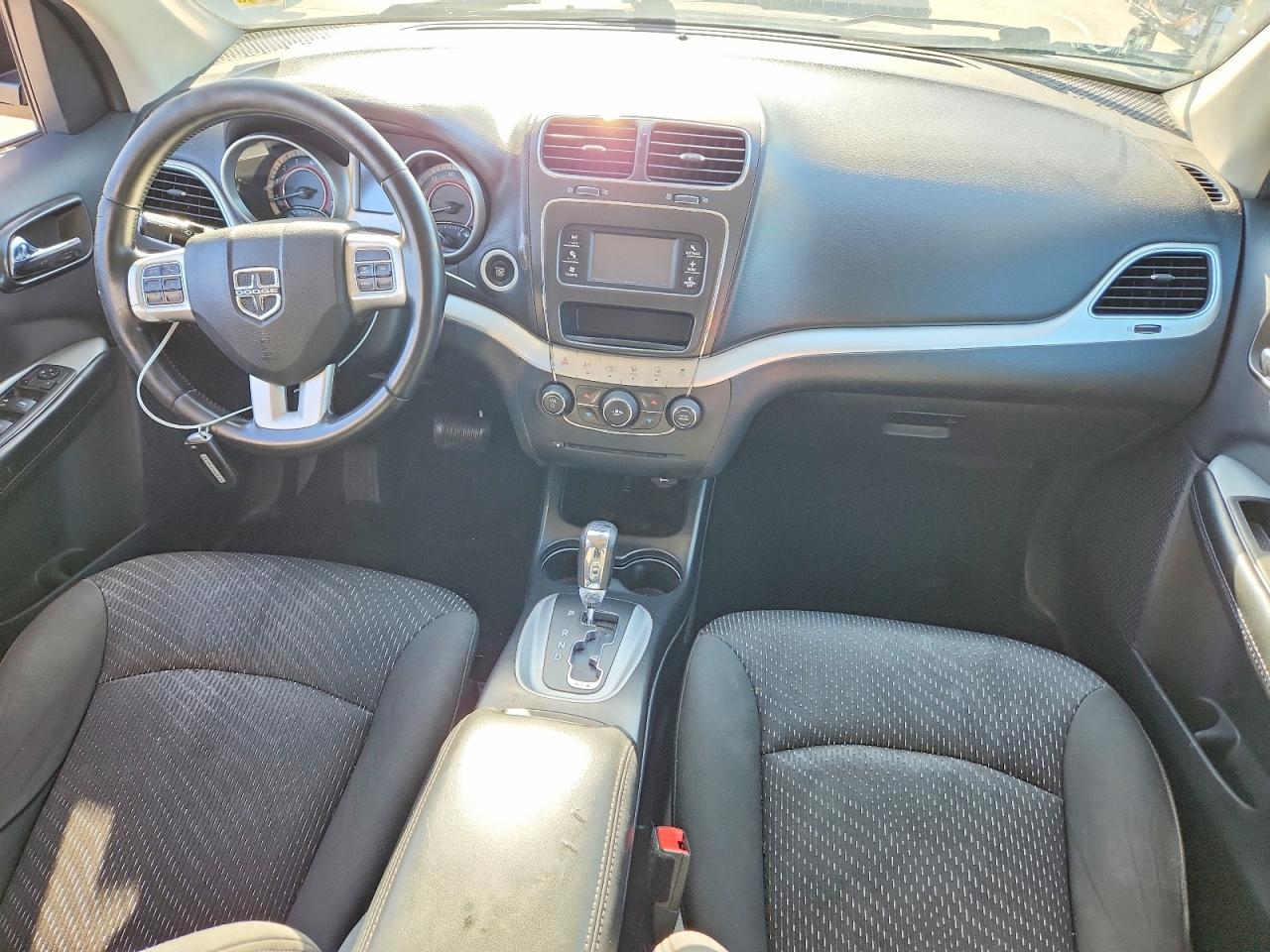 2018 DODGE JOURNEY SE photo 15