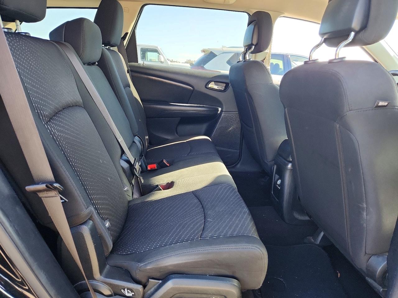 2018 DODGE JOURNEY SE photo 21
