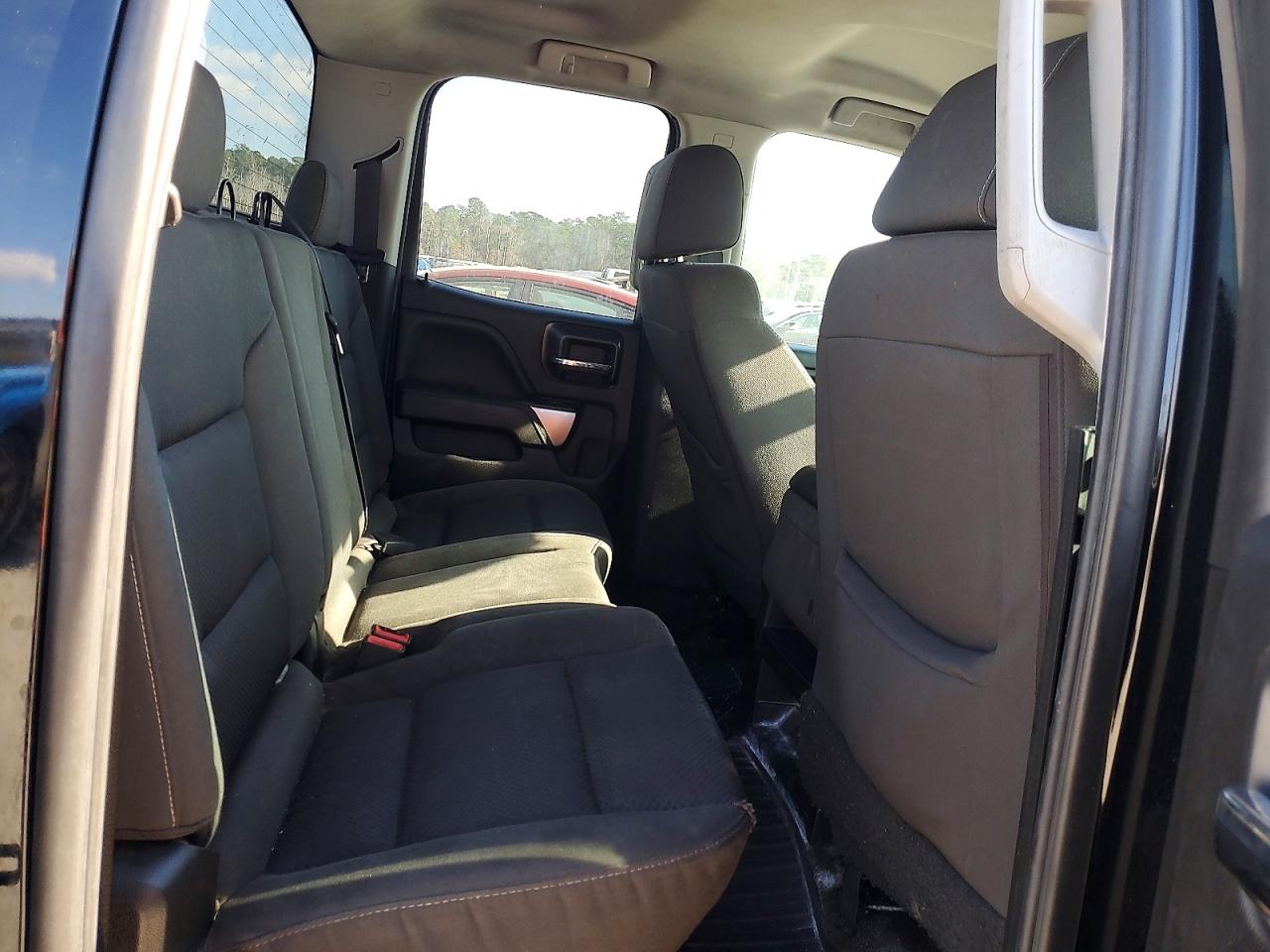 2018 CHEVROLET SILVERADO K1500 LT photo 10