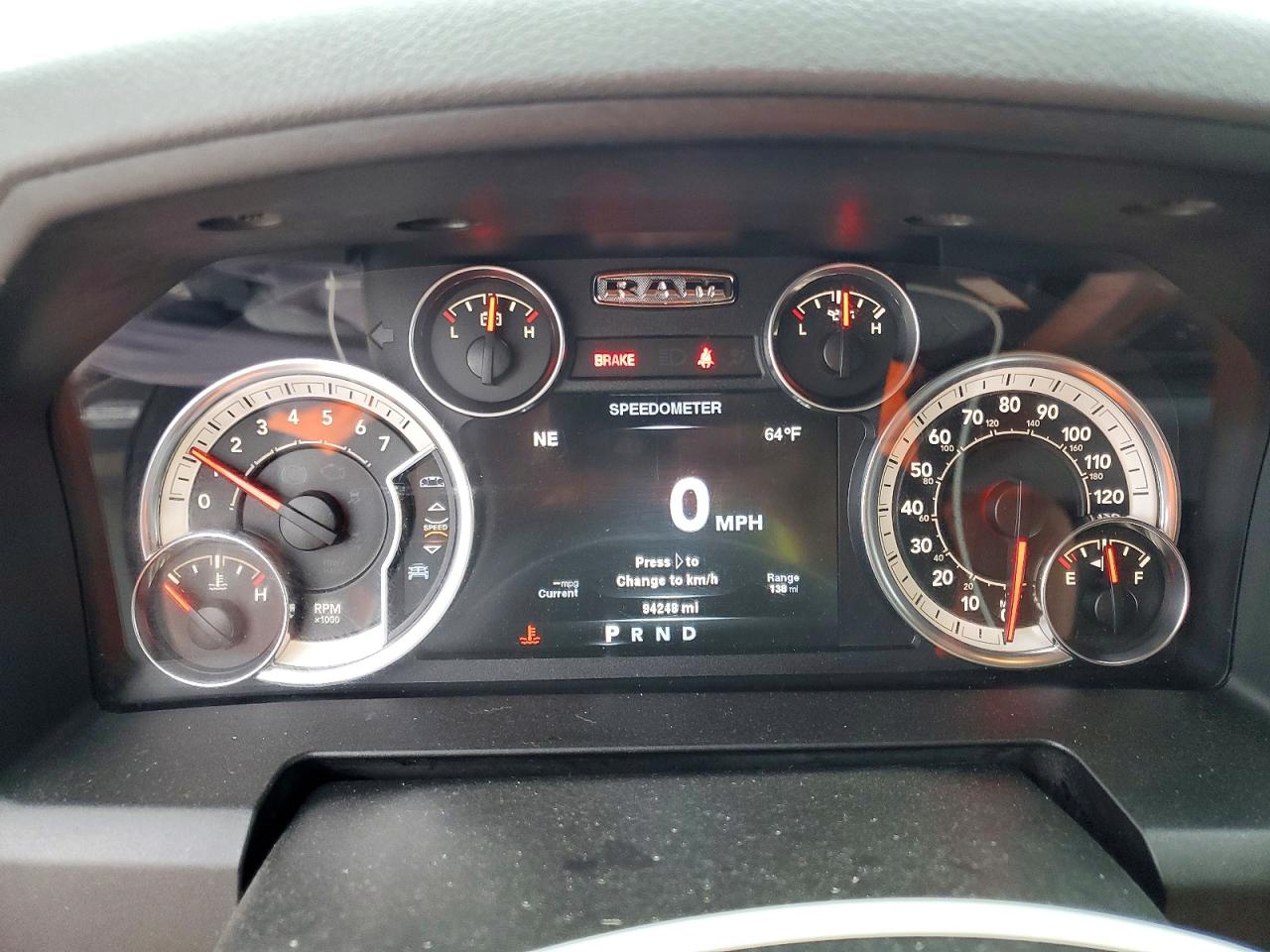 2013 RAM 1500 SLT photo 9