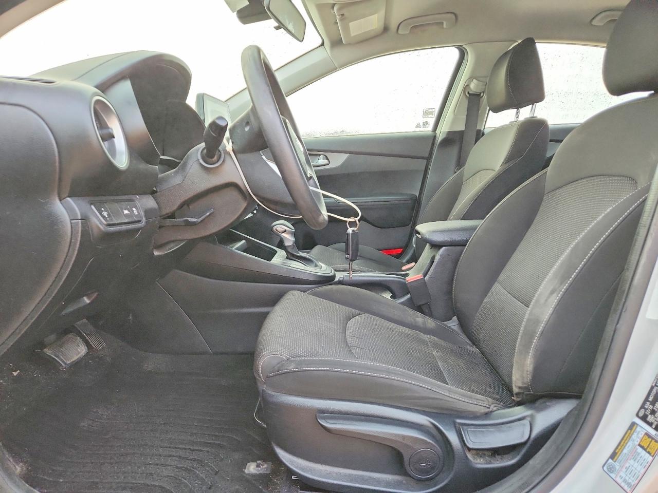 2019 KIA FORTE LXS photo 19