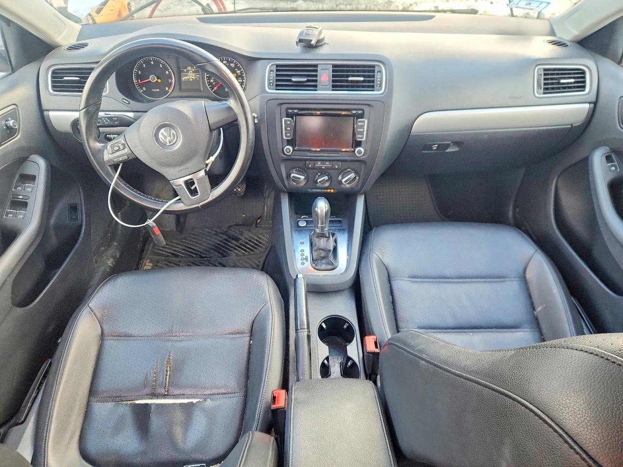 2014 VOLKSWAGEN JETTA SE photo 8