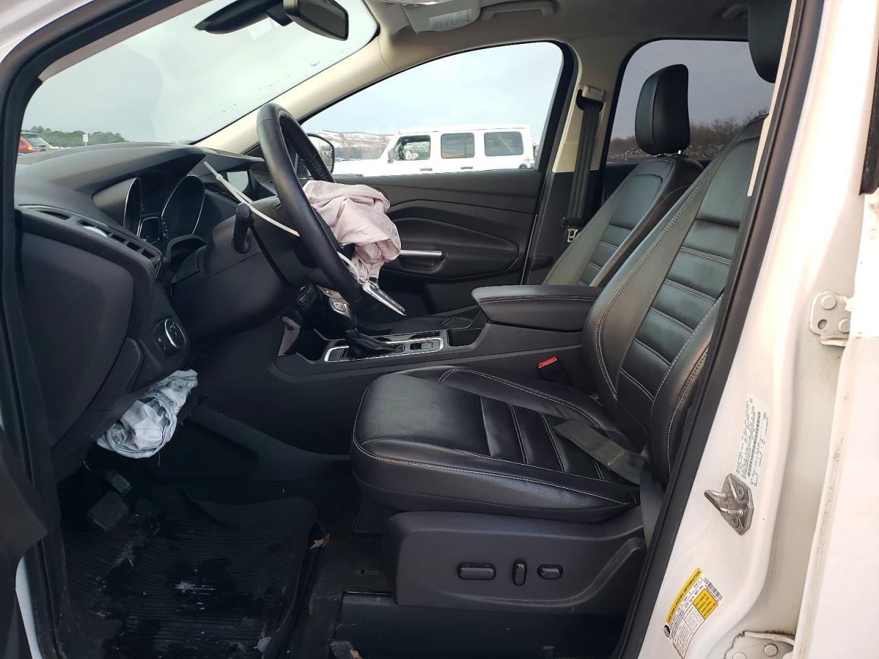 2019 FORD ESCAPE TITANIUM photo 7