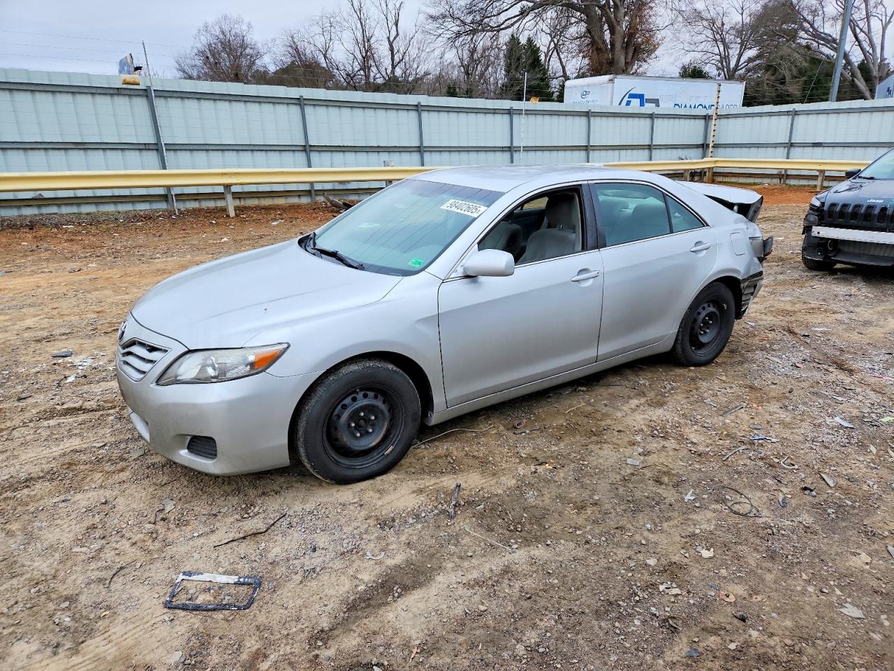 2011 TOYOTA CAMRY