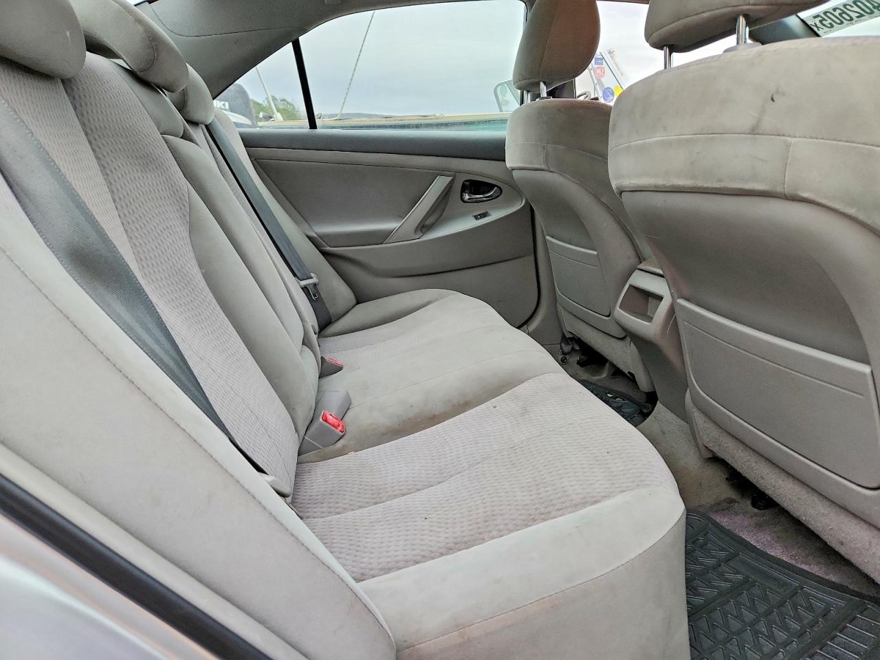 2011 TOYOTA CAMRY BASE photo 10