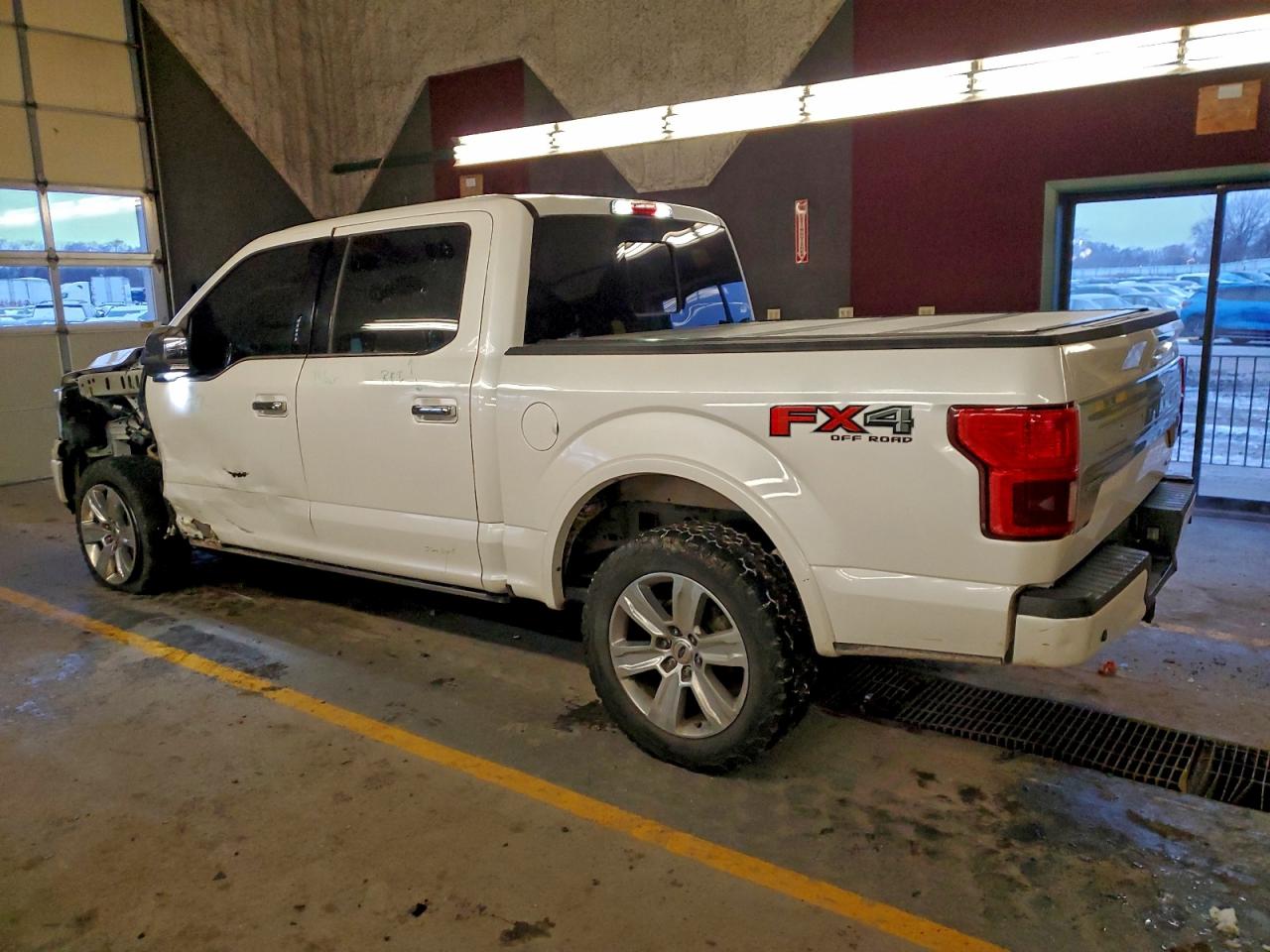 2018 FORD F150 SUPERCREW photo 2