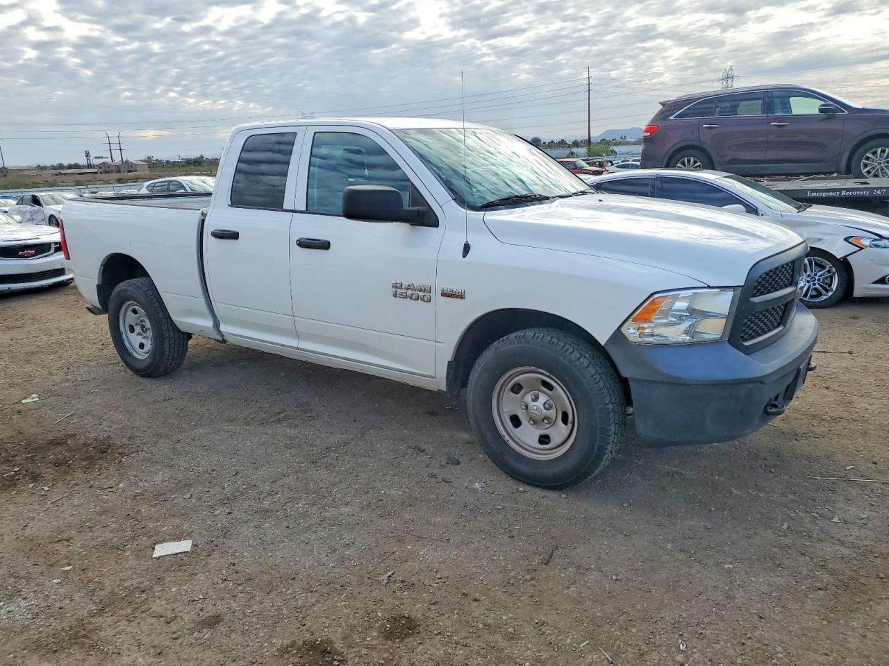 2015 RAM 1500 ST photo 4