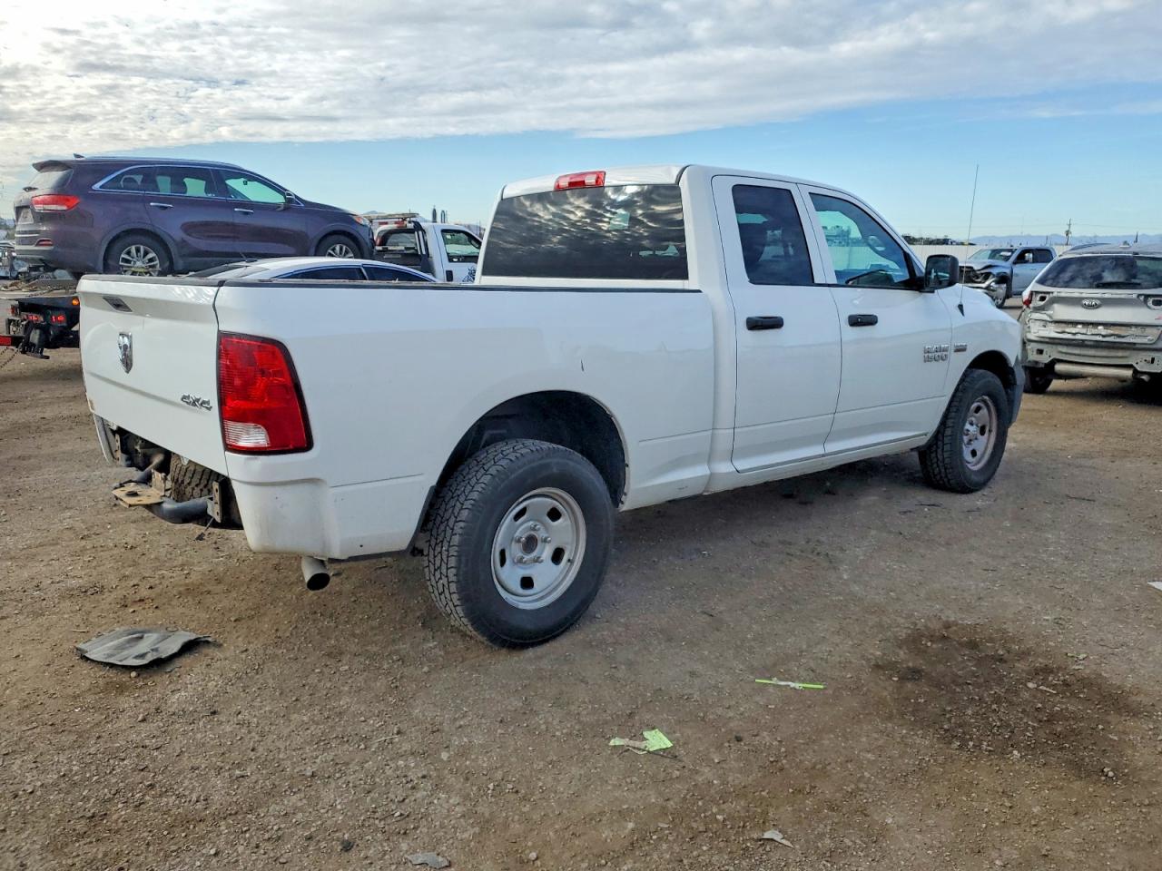 2015 RAM 1500 ST photo 3