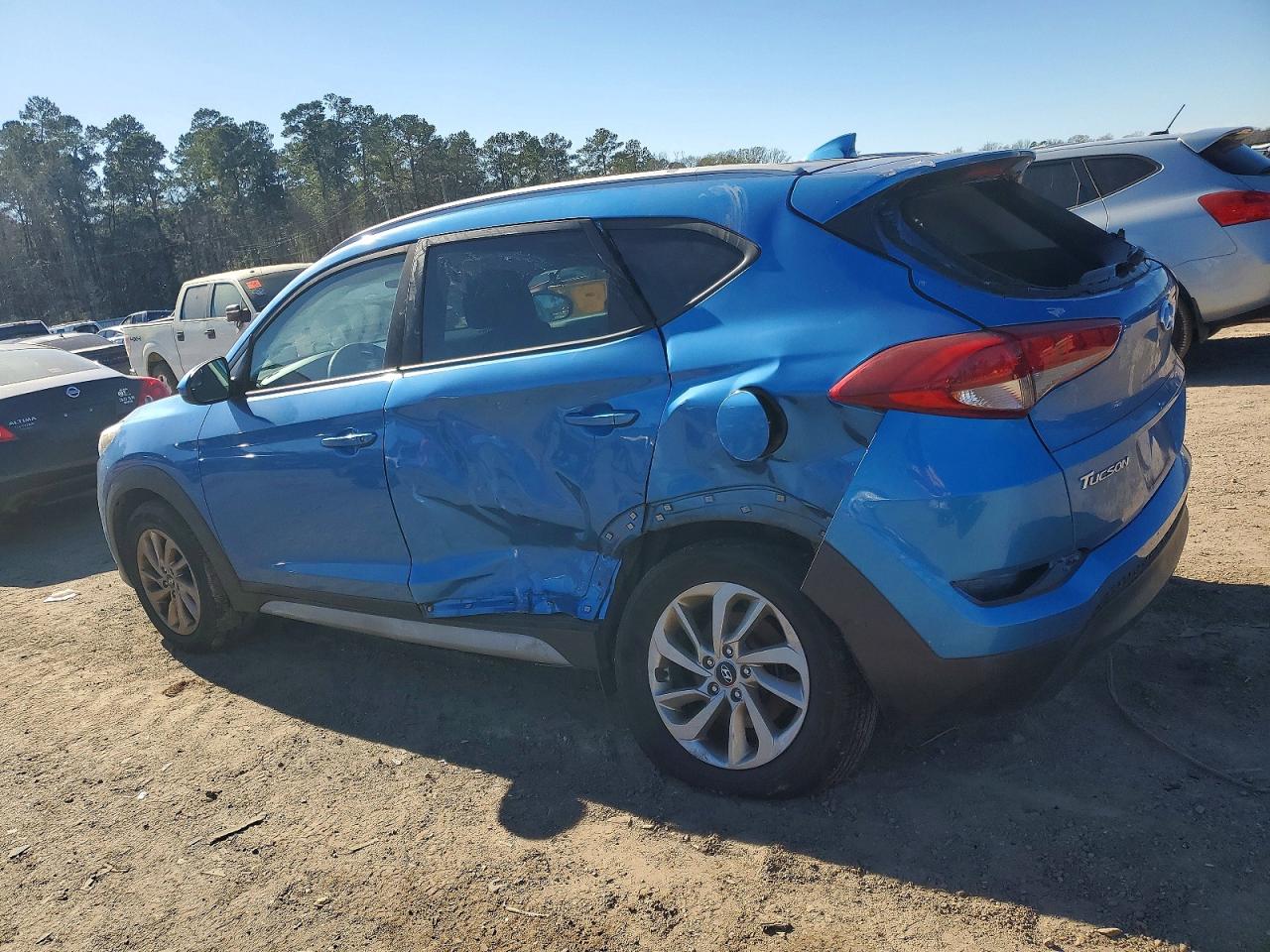 2018 HYUNDAI TUCSON SEL photo 2
