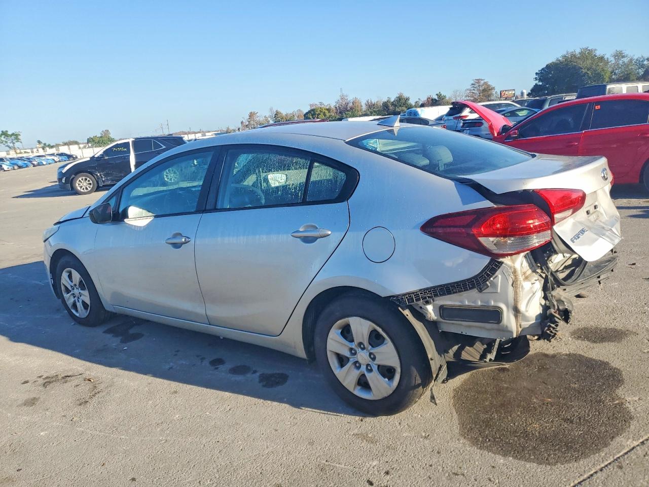 2017 KIA FORTE LX photo 2