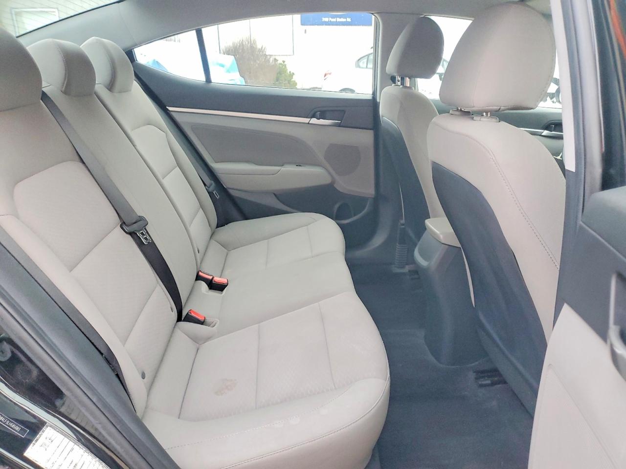 2020 HYUNDAI ELANTRA SEL photo 10