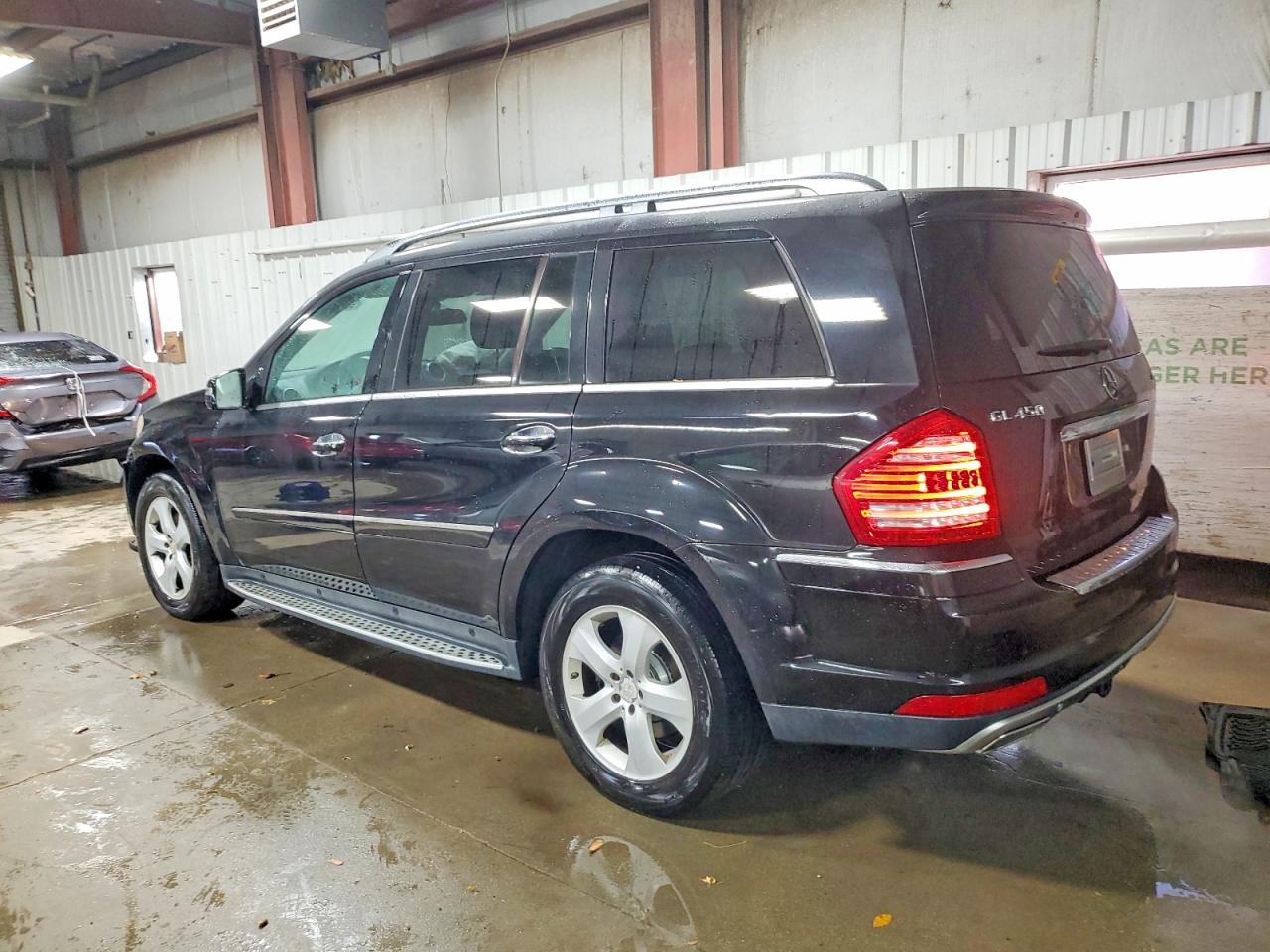 2012 MERCEDES-BENZ GL 450 4MATIC photo 2