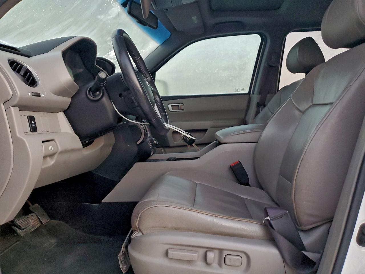 2012 HONDA PILOT EXLN photo 7