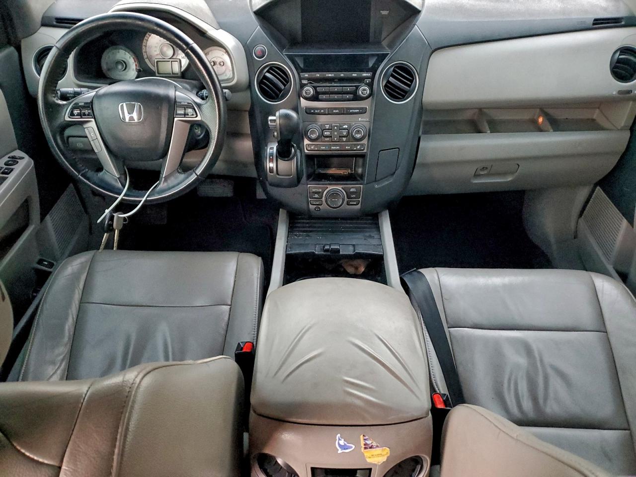 2012 HONDA PILOT EXLN photo 8