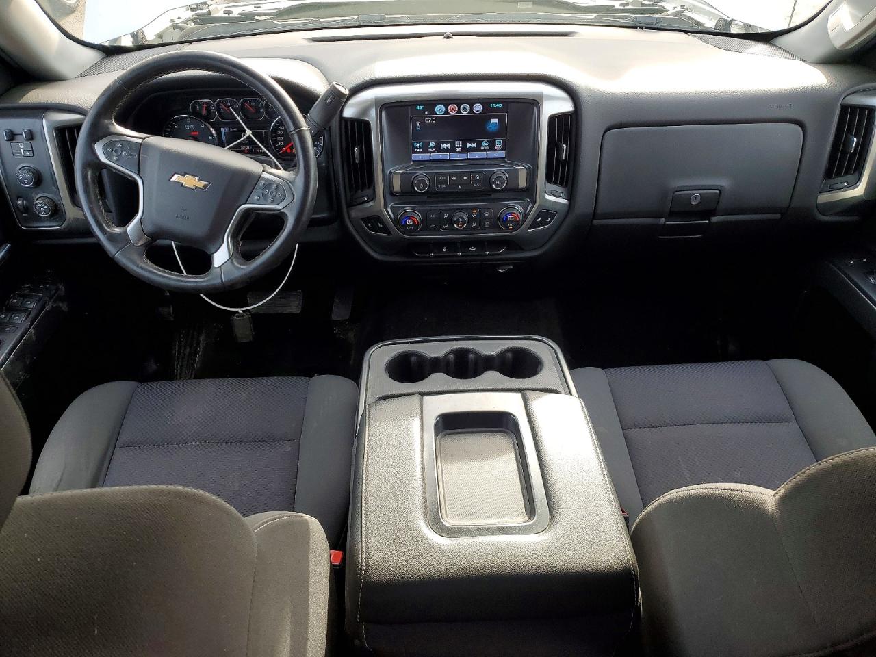2017 CHEVROLET SILVERADO K1500 LT photo 8